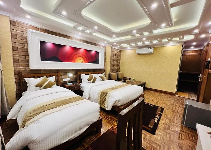 Whitehouse Hotel